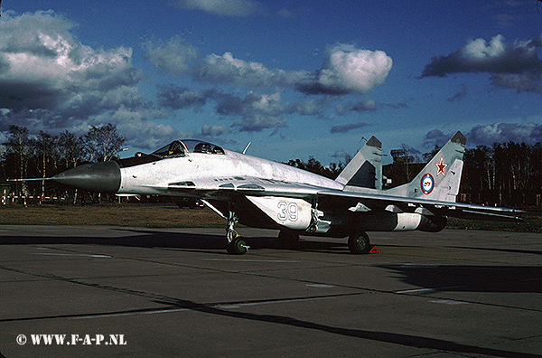 Operational shot of the at Wittstock on  07-04-1994  MiG-29 Fylcum C  the 39