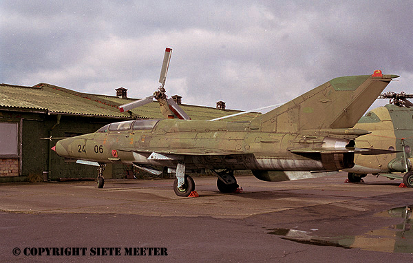 MiG 21 US       2406  (04685134) ex 230 NVA     Peenemunde  26-02-2000