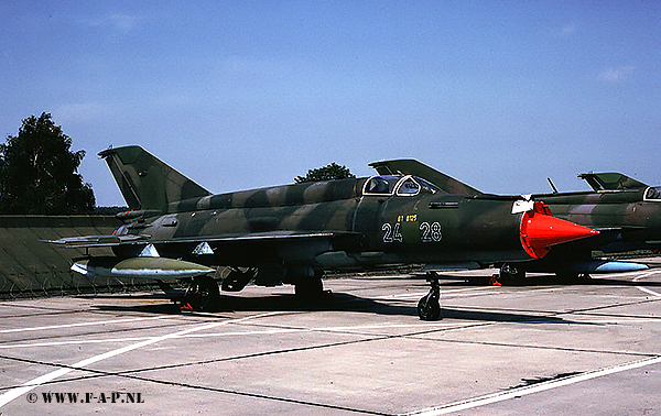 MiG-21-Bis-Lasur    2428   ex 873  NVA   Drewitz  29-07-1992