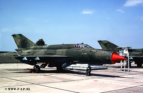 MiG-21-Bis-Lasur    2438  ex 893 NVA   Drewitz  29-07-1992