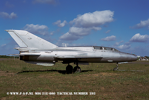 Mikoyan-Gurevich MiG-21U-600   tactical number 292 (cn 664719)  Mirow