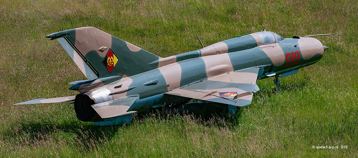 MiG-21SPS, 919 (cn 94A5511), 1978 tot JAG-15 (opleiding jachtvlieger squadron 15      Foto Leeuwarden   15 juni 2023