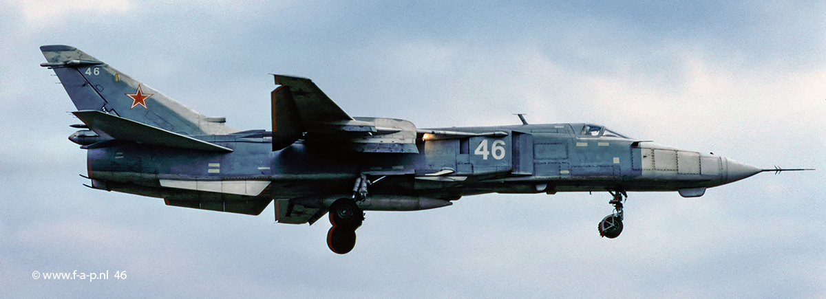 Sukhoi Su24-MP Fencer   46  Landing at New Welzow 