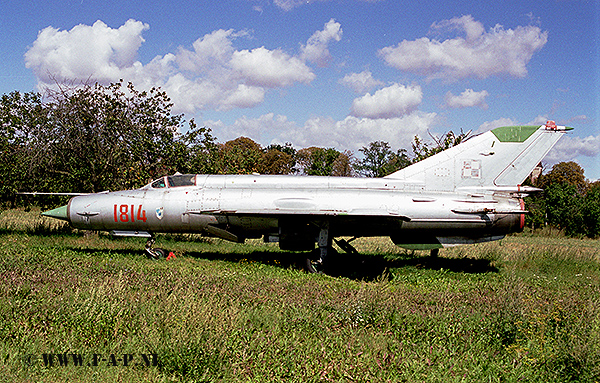 MiG 21 M 1814     45 Led   Modlin    Buk 22-08-2003