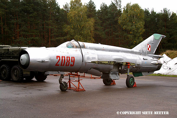 MiG 21R   2089    32-PLM   Babimost   01-10-2004