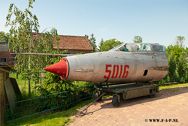 MiG 21UM   5016  ex 3-PLM  Buk  24-05-2007