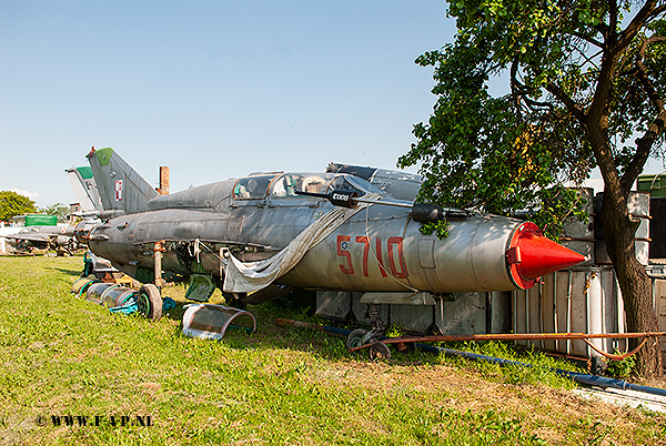 MiG 21UM   5710   Buk  24-05-2007