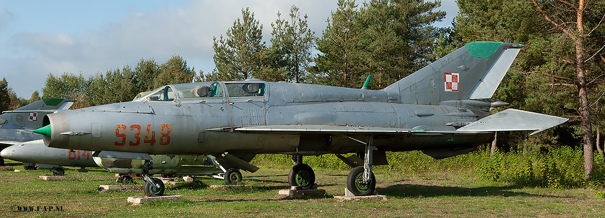 MiG 21 UM  9348  Nadarcyce  05-10-2006