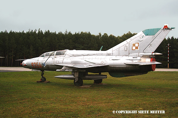 MiG 21 UM  9354   11-PLM   Babimost  01-10-2004