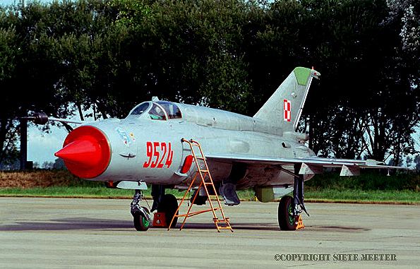 MiG 21 Bis  9524    9-PLM  Zegrze Pomorskie at Leeuwarden  13-08-1999