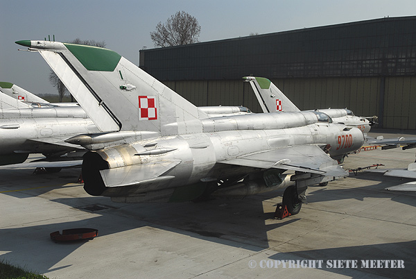 MiG 21Bis   9700    41-ELT   Malbork  27-04-2006