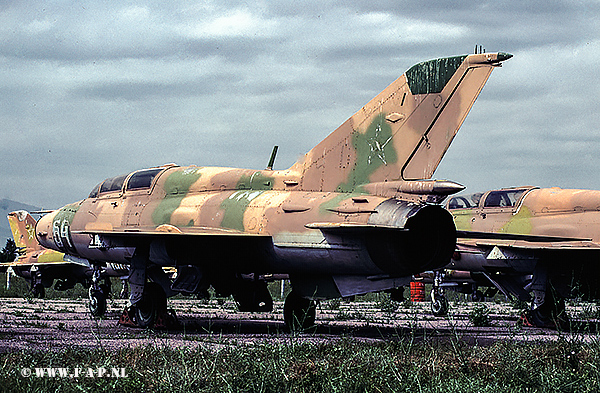 MiG 21 UM    64  Cn-516911016   Kant  22-07-2003
