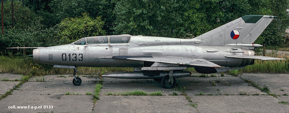 Mikoyan - Gurevich   MiG-21US   0133     0133   8.slp    Czechoslovakia - Air Force  Decommissioned: 18.03.1991