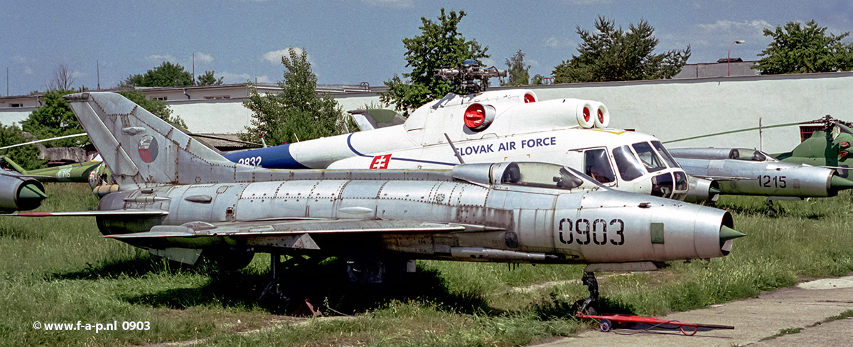 Aero S-106  MiG-21F-13    0903  c/n- 960903    Czechoslovakia - Air Force   Trencin  30-05-2003 