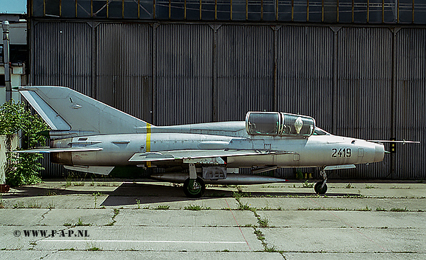 MiG 21 U 600   2419   Trencin  30-05-2003