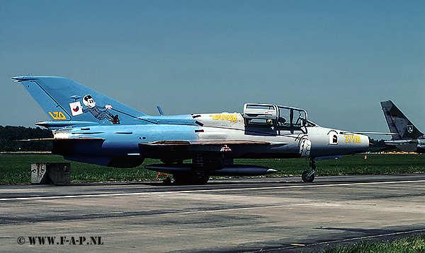 MiG 21 UM 3756   Twente