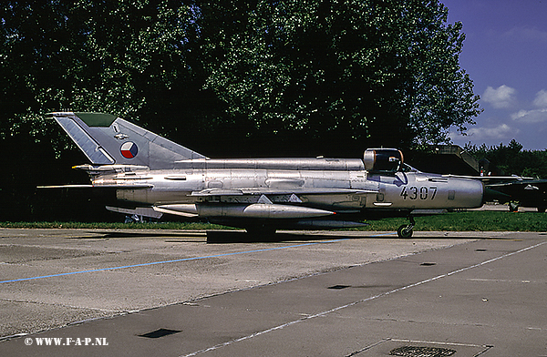 Mikoyan-Gurevich MiG-21MF   4307  c/n-964307    11 SLP  Czechia - Air Force   Leeuwarden - Klu Open Dag - 1994   02/07/1994 