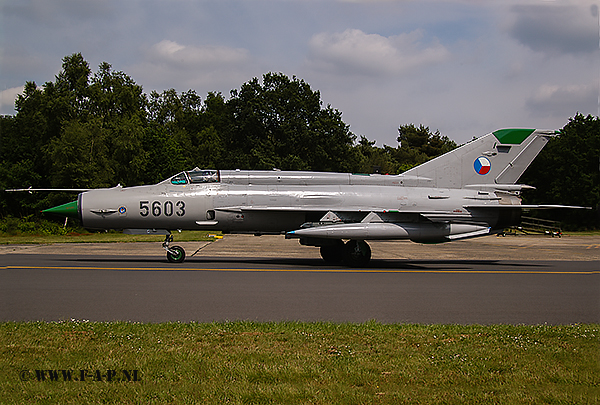 MiG 21 MFN     5603        Kleine Brogel    08-06-2005