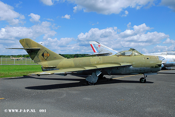 MiG-17-PF   091/615 Ex DDR  out of service at Bautzen 20-09-1991 Gatow   2007