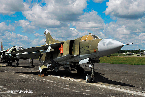 MiG 23-MF   577 Ex DDR JG-9  Out of Servise Laage as 2002 on 05-10-1994