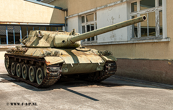 AMX-30  Prototype   Museum Des Blindes Suamur  28-06-2009