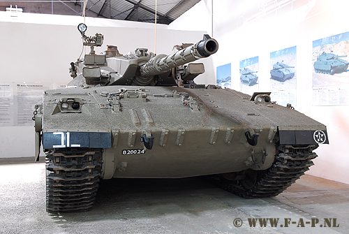 Merkava Mk-1   Tank   820024    Israeli    Museum Des Blindes Suamur  28-06-2009