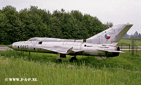 MiG 21 PFM  0812   Ex  Czech AF   Baak  31-07-1996