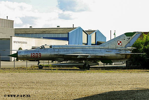 MiG 21 M   1809   Ex Polish AF    2005