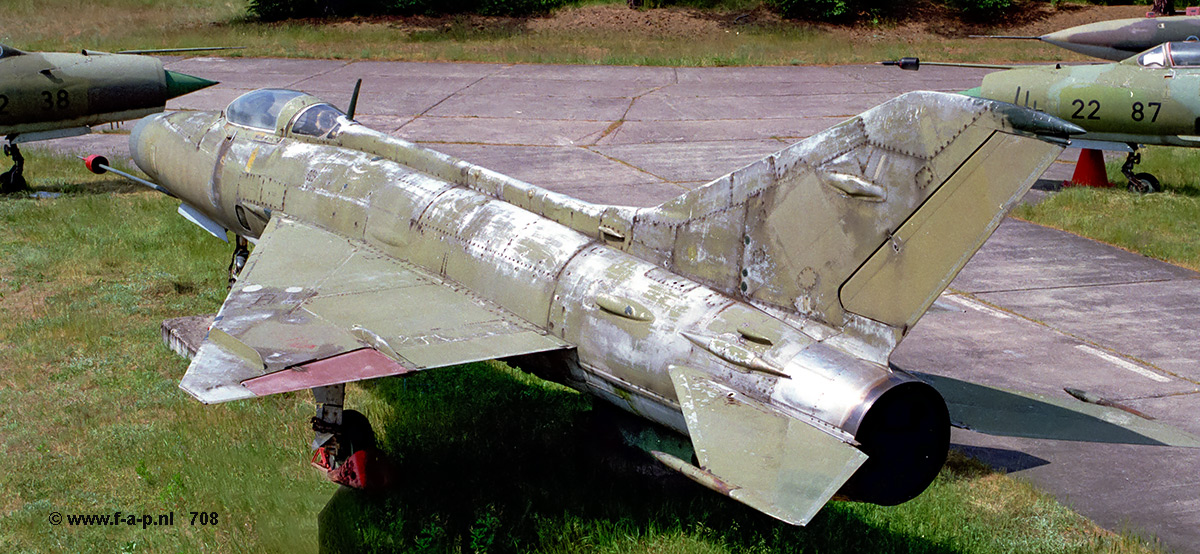 Mikoyan-Gurevich MiG-21F-13     708  c/n-74611 ex NVA  Luftfahrtmuseum Finowfurt  29-05-1999