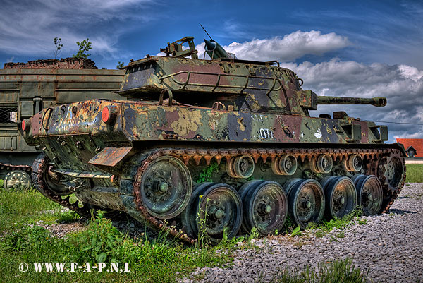 M-18 Hellcat   077   One of the users was Yugoslavia, which kept them in reserve until the early 1990s. A number of these vehicles were later used by the Military of Serbian Krajina and Army of Republika Srpska during the Yugoslav wars. One example was used on an armored train named the Krajina Ekspres (Krajina Express).  Karlovac City Museum 