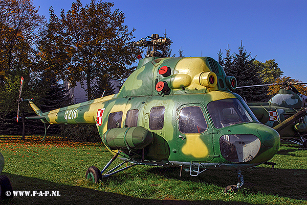 PZL-Swidnik Mi-2 Hoplite the  0216 c/nb- 530216116   Krakw - Rakowice-Czyzyny  15-10-2007