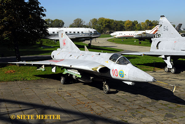 SAAB J 35-J Draken   14  ( 35520)     14F.    Krakow   15-10-2007