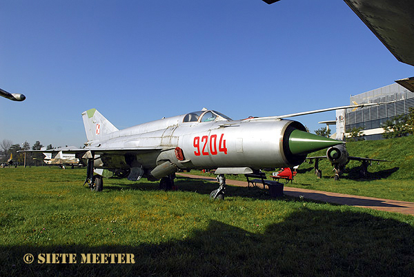 MiG 21-Bis    9204  9-PLM   Krakow   15-10-2007