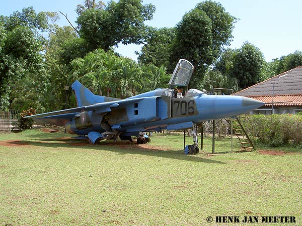 MiG 23 MF   706    Museo del Aire Miramar Havana Cuba   03-06-2007