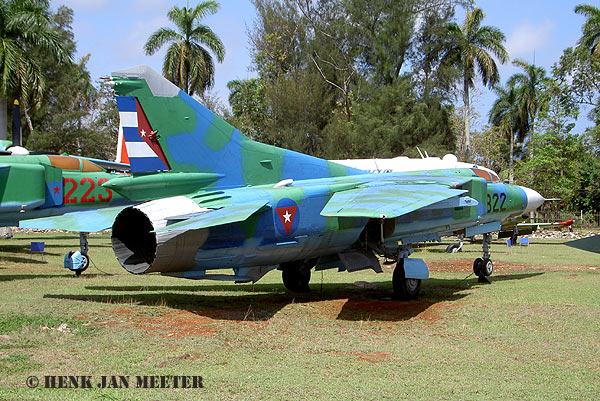 MiG 23 MF   822     Museo del Aire Miramar Havana Cuba   03-06-2007