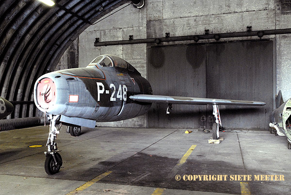 Republic F-84F Thunderstreak   P-248  Depot MLM Soesterberg  08-04-2006