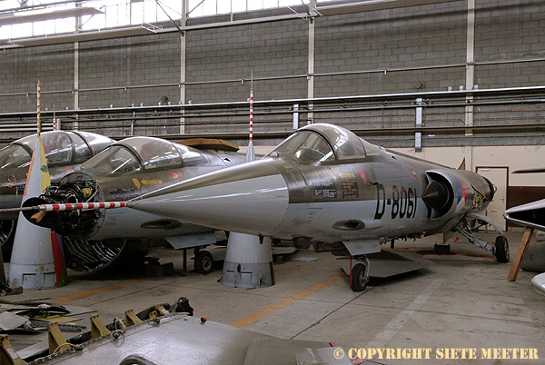 Lockheed F-104G Starfighter   D-8061  Depot MLM Soesterberg  08-04-2006