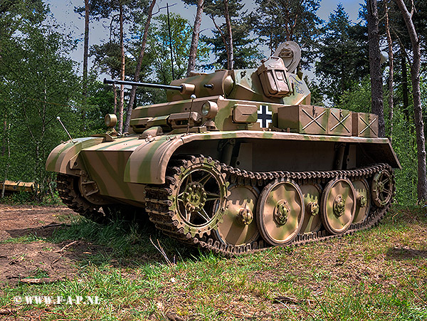 Panzer 2  Luchs  Overloon  Militracks  2017   20-05-2017