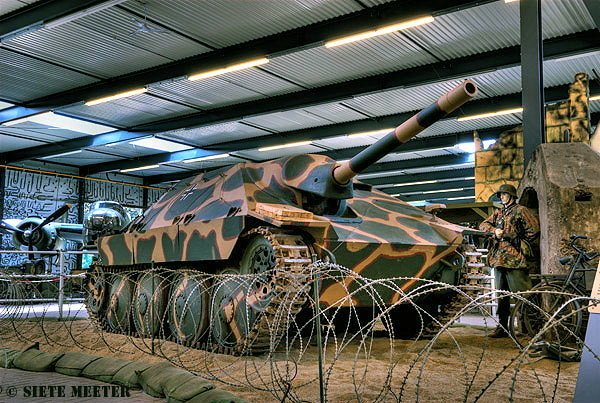 Jagdpanzer 38 Hetzer Overloon  2013