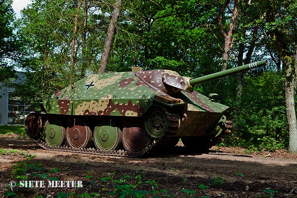 Jagdpanzer 38 Hetzer  323010   of the Crompton Collection.    Overloon 15-05-2011 