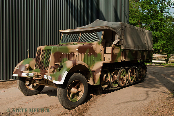 Sdkfz_7     924015  of the Crompton Collection.   Overloon 15-05-2011 