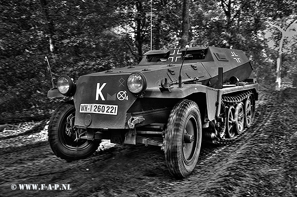 SD.Kfz-250 A   WH-1 260 221  Overloon  Militracks  2017