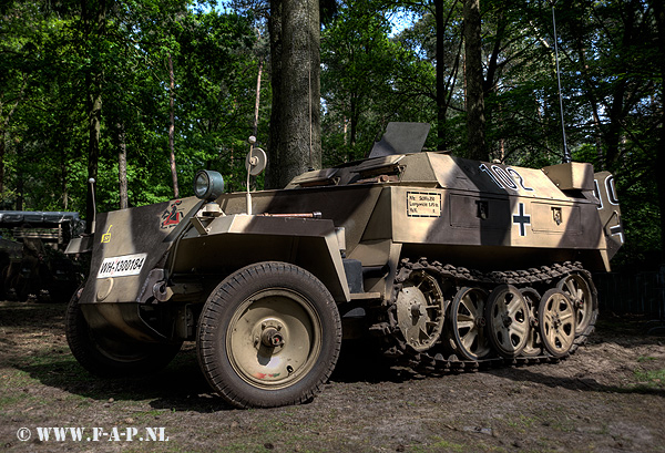 Leichte Aufklarungs Panzer Wagen Demag D-7p 1944  Sd.Kfz.250/5 II Ausf.B the 102   WH-1300184 Overloon 16-05-2015