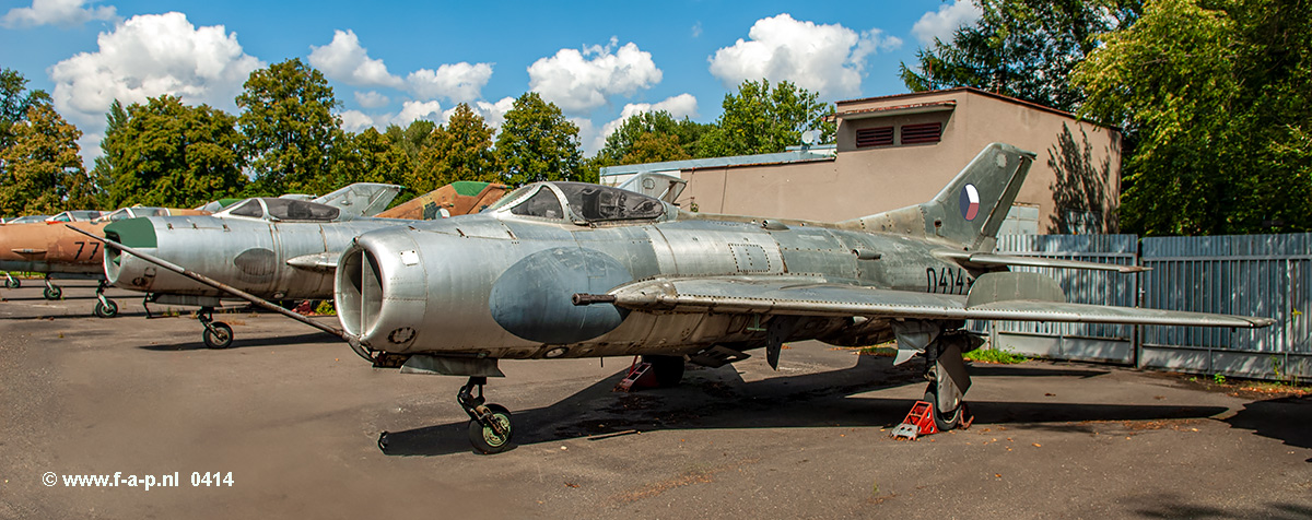  Mikoyan-Gurevich MiG-19S Farmer.-C   0414   c/n- 150414   This is a S-105 produced by Aero Vodochody,  Czechoslovak Air Force  Prague Kbely Air Base - LKKB  23-08-2009