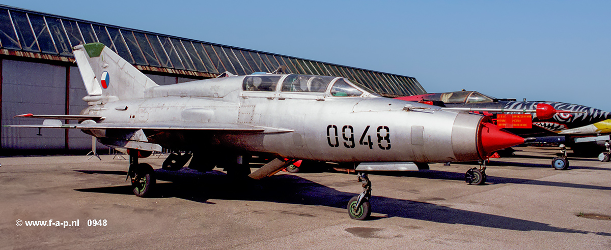 Mikoyan-Gurevich MiG-21US    0948  c/n-09685148   Air Force  Prague - Kbely  1992