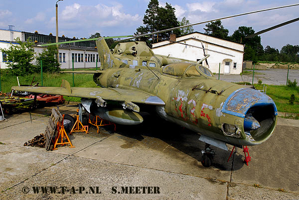 MiG-19-PM    335    Ex  JG-3  Rothenburg  26-05-2008