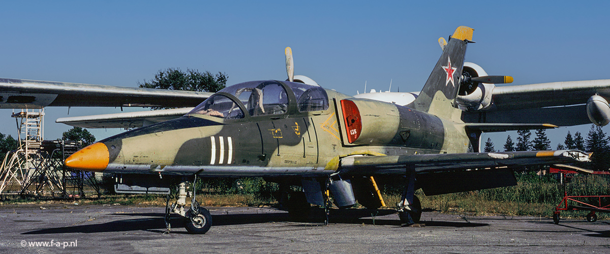 Aero L-39 Albatros  the 111/136   Russian Colours  Pacific Coast Air Museum Santa Rosa California, United States 08-1998