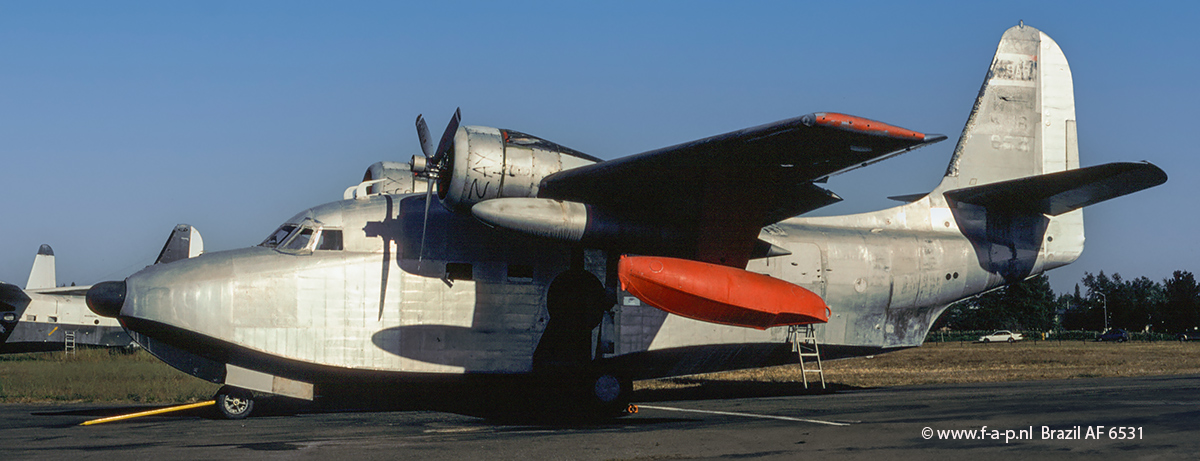 Grumman HU-16A Albatross  No codes  ex/Brazil AF 6531, Brazil PP-ZAV    N98HU (G-33) Pacific Coast Air Museum Santa Rosa California, United States 08-1998