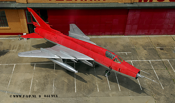 Su-22-M-4  Ex 644-NVA  now 9  Speyer Museum  29-06-2012