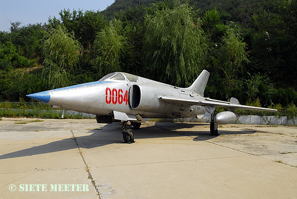 Nanchang A-5A Q-5A (Fantan)     0064    10-09-2007